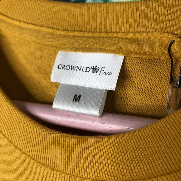 Graphic Tee *Be Free* - Picture 4 of 6